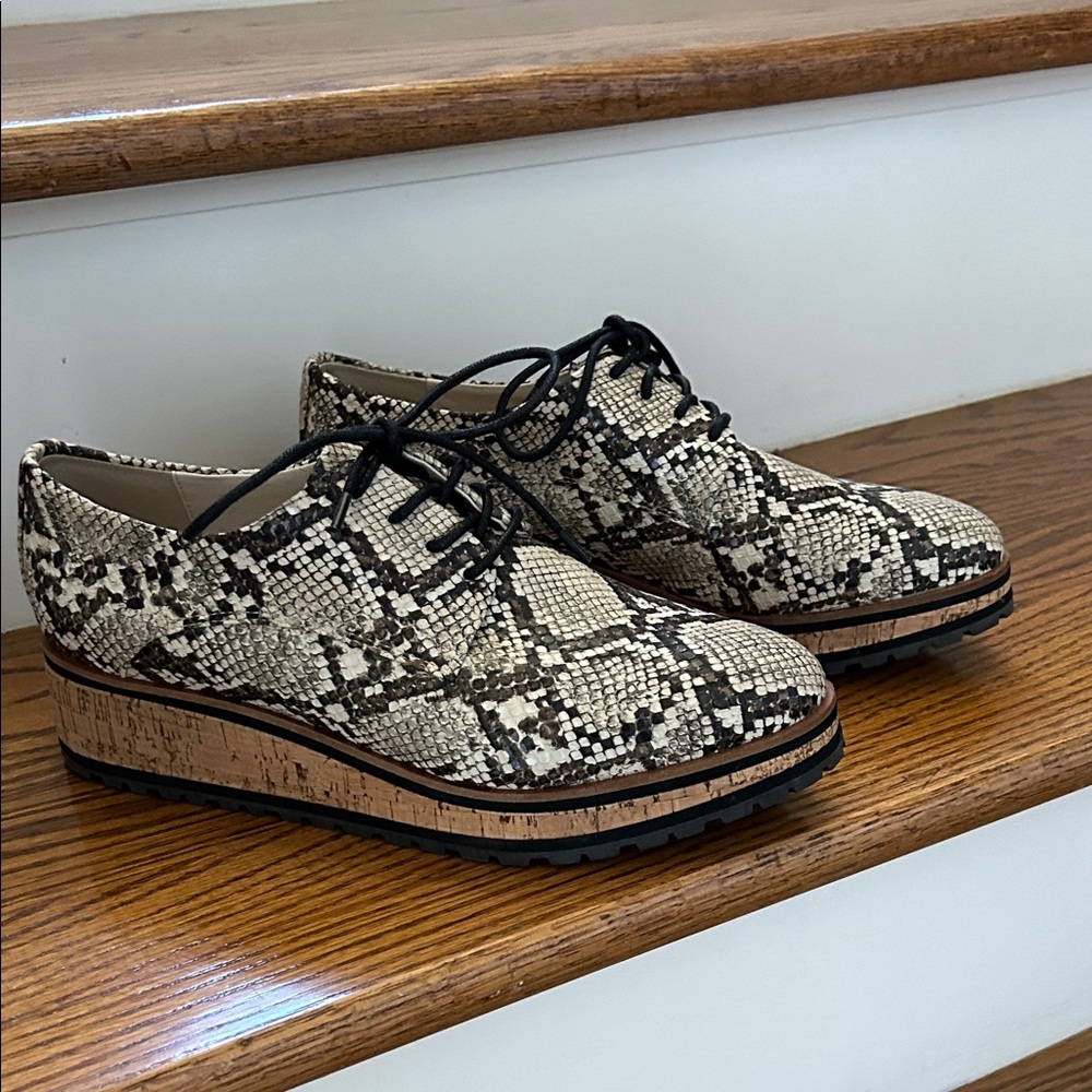 Aldo Black and Cream Patterned Lace-Up Loafers